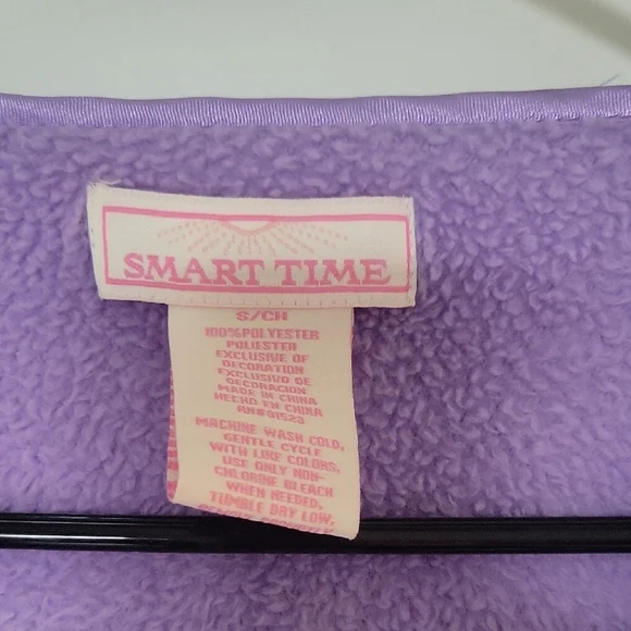 Vintage 60s/70s Light Purple Plush Robe With Floral Embroidery - Picture 2 of 3